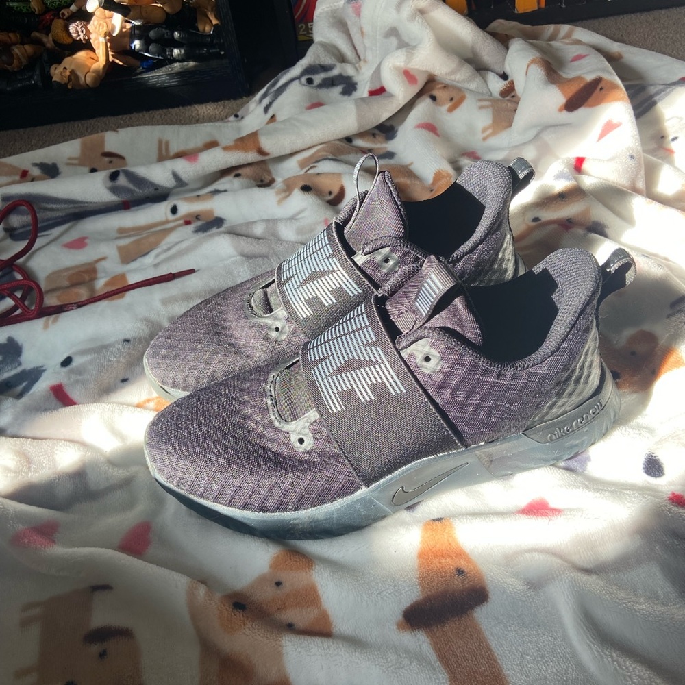 Black Nike Shoes